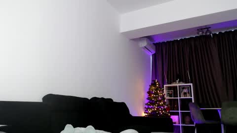 Dylan online show from 02/17/26, 08:44