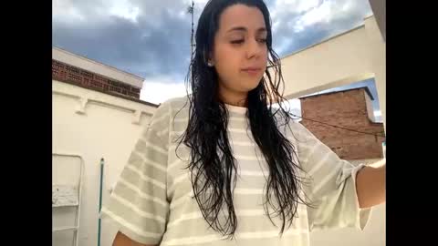 Snapshot of _elena_barra chatting on 03/10/25, 04:57 elena barra online show from 03/10/25, 04:57