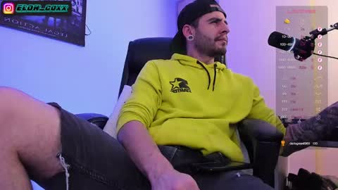  -         online show from 02/11/25, 02:35