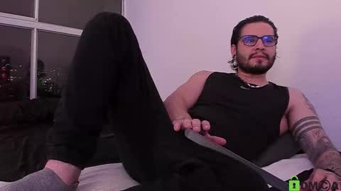  -         online show from 10/29/25, 01:41