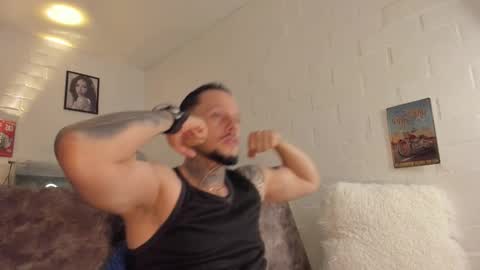 Emilio online show from 02/25/26, 06:01