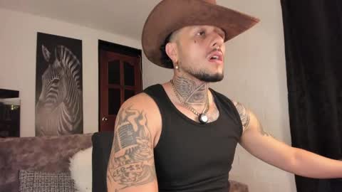 Snapshot of _emilio_escobar chatting on 06/06/26, 09:25 Emilio online show from 06/06/26, 09:25