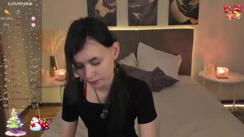 _emily__strike_ online show from 01/11/26, 09:36