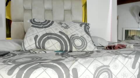 Isabella online show from 01/18/25, 06:10