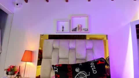 Isabella online show from 03/07/25, 03:07