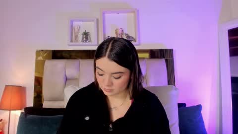 Isabella online show from 02/20/26, 12:05