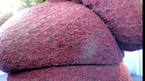 Emily  online show from 11/04/25, 11:09