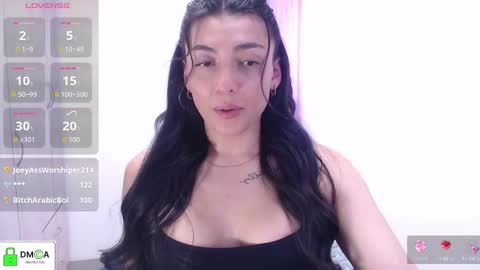  Erica Vanderhill  online show from 11/10/25, 09:58