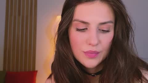 _esmeraldiyaa_ online show from 03/05/26, 04:03