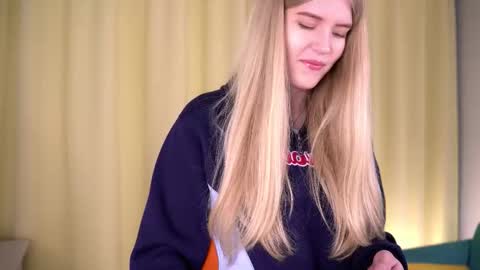 Maria online show from 03/03/26, 04:18