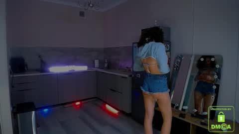 Snapshot of _eva_001 chatting on 02/27/26, 10:21 Eva online show from 02/27/26, 10:21