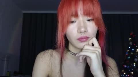 EveEva online show from 12/05/24, 07:17