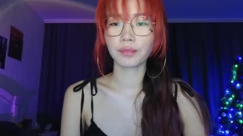 EveEva online show from 12/22/24, 11:33