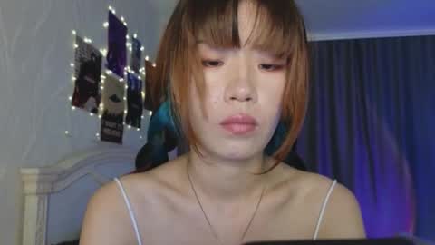 EveEva online show from 09/24/25, 07:55