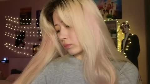 Snapshot of _eve____ chatting on 05/07/26, 02:28 EveEva online show from 05/07/26, 02:28