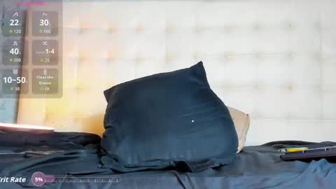 Felipe online show from 11/25/25, 05:13