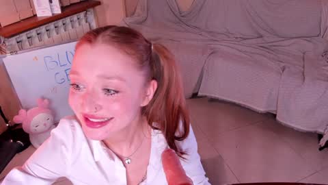 Snapshot of _fieryflash_ chatting on 12/14/24, 04:52 Lola 3  online show from 12/14/24, 04:52