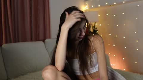 Goldy Grace online show from 12/24/24, 11:28