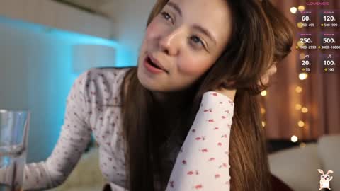 Goldy Grace online show from 01/11/25, 05:07