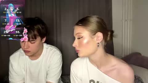 Snapshot of _freedom_couple_ chatting on 07/19/26, 07:50 Kaithie and Jessie online show from 07/19/26, 07:50