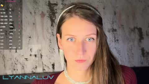 Lyanna and Derek online show from 02/11/25, 04:11