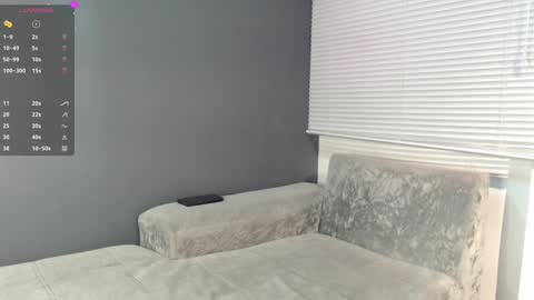 Snapshot of _funny_room_ chatting on 02/06/25, 02:26 Laura Juan online show from 02/06/25, 02:26