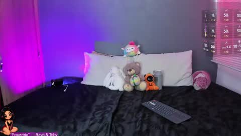 Snapshot of _funny_room_ chatting on 07/29/26, 02:04 Laura Juan online show from 07/29/26, 02:04