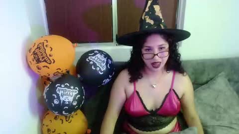 Gia Independent model online show from 10/20/25, 09:37