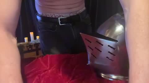 Snapshot of _goodknight chatting on 02/12/25, 10:24 GOODKNIGHT online show from 02/12/25, 10:24