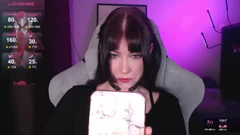 Tori online show from 09/25/25, 08:40