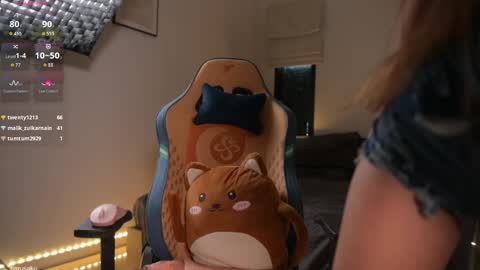 Haru    online show from 02/28/26, 03:40