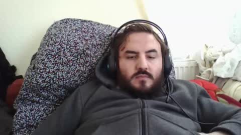  hasanhz.  online show from 02/20/26, 10:27