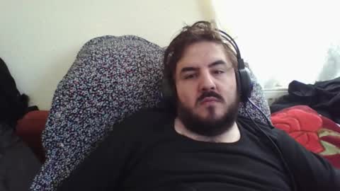  hasanhz.  online show from 03/04/26, 09:15