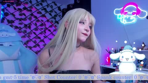 Snapshot of _heavenly_blue_ chatting on 12/15/24, 05:23 Bluey online show from 12/15/24, 05:23