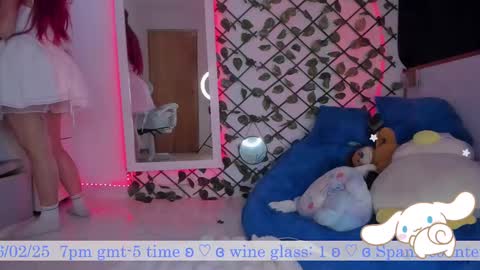 Snapshot of _heavenly_blue_ chatting on 02/16/25, 12:19 Bluey online show from 02/16/25, 12:19