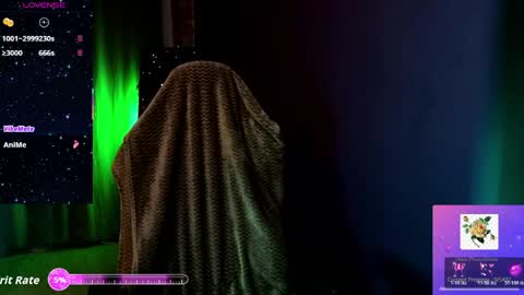 Snapshot of _helencarter chatting on 05/18/26, 07:41 Helen Carter 3 Next stream 2330 MSC online show from 05/18/26, 07:41