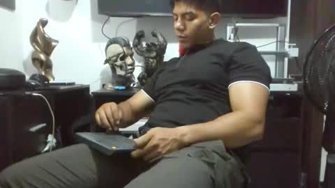 Heracles online show from 02/02/26, 05:44