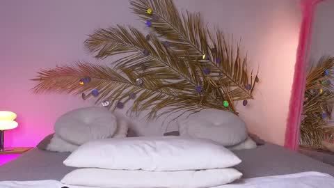 Holly online show from 01/30/25, 07:50