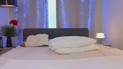 Holly online show from 03/11/25, 10:18