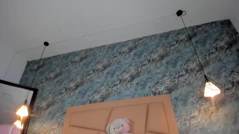 Hollywood online show from 10/25/25, 01:46