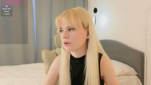 Snapshot of _honnyland chatting on 07/05/26, 01:18 Alisha online show from 07/05/26, 01:18