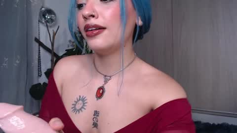 Jenn  online show from 04/17/26, 11:41