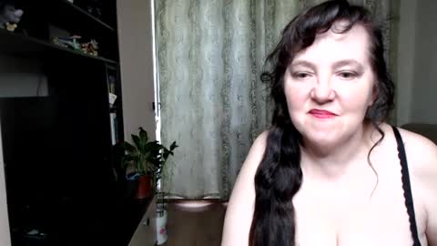 Snapshot of _illusion_ chatting on 06/13/26, 10:35 Illusion online show from 06/13/26, 10:35
