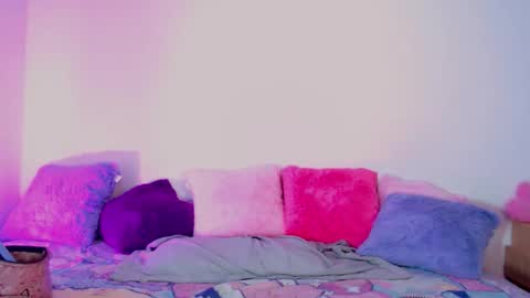 Snapshot of _im_baltimore chatting on 10/11/25, 05:44 _im_baltimore online show from 10/11/25, 05:44