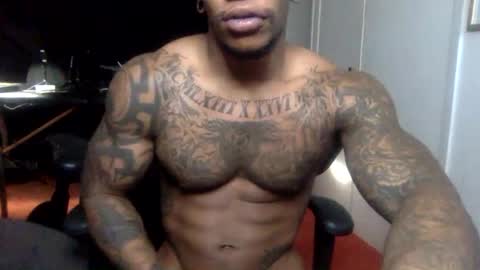Snapshot of _infamous_ chatting on 12/03/24, 04:28 Tatted34 aka PimpDaddy SlickDick online show from 12/03/24, 04:28