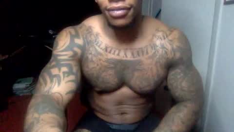 Snapshot of _infamous_ chatting on 03/02/25, 07:10 Tatted34 aka PimpDaddy SlickDick online show from 03/02/25, 07:10