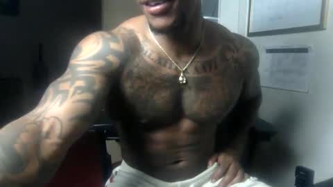Snapshot of _infamous_ chatting on 03/31/26, 04:57 Tatted34 aka PimpDaddy SlickDick online show from 03/31/26, 04:57