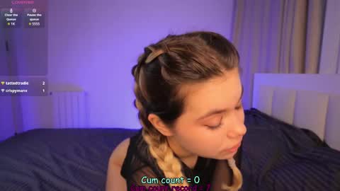 Snapshot of _iowaa_ chatting on 03/06/26, 02:35 Maria online show from 03/06/26, 02:35