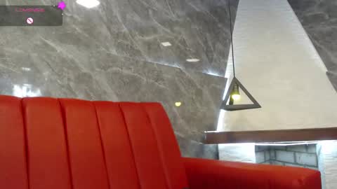 Isa online show from 03/07/25, 11:07