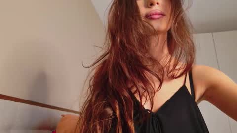 isia online show from 01/06/26, 11:58